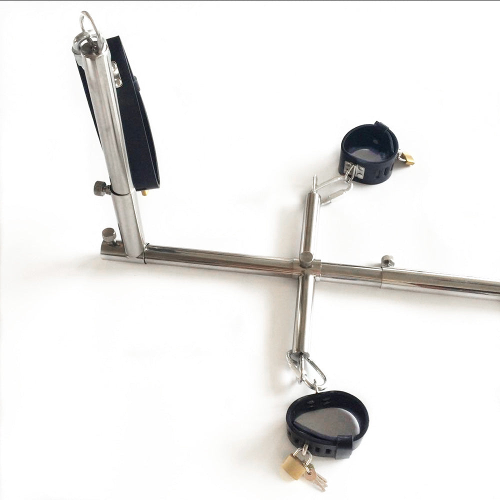 MW-X4244 Stuck and Stuffed Stockade with Dildo