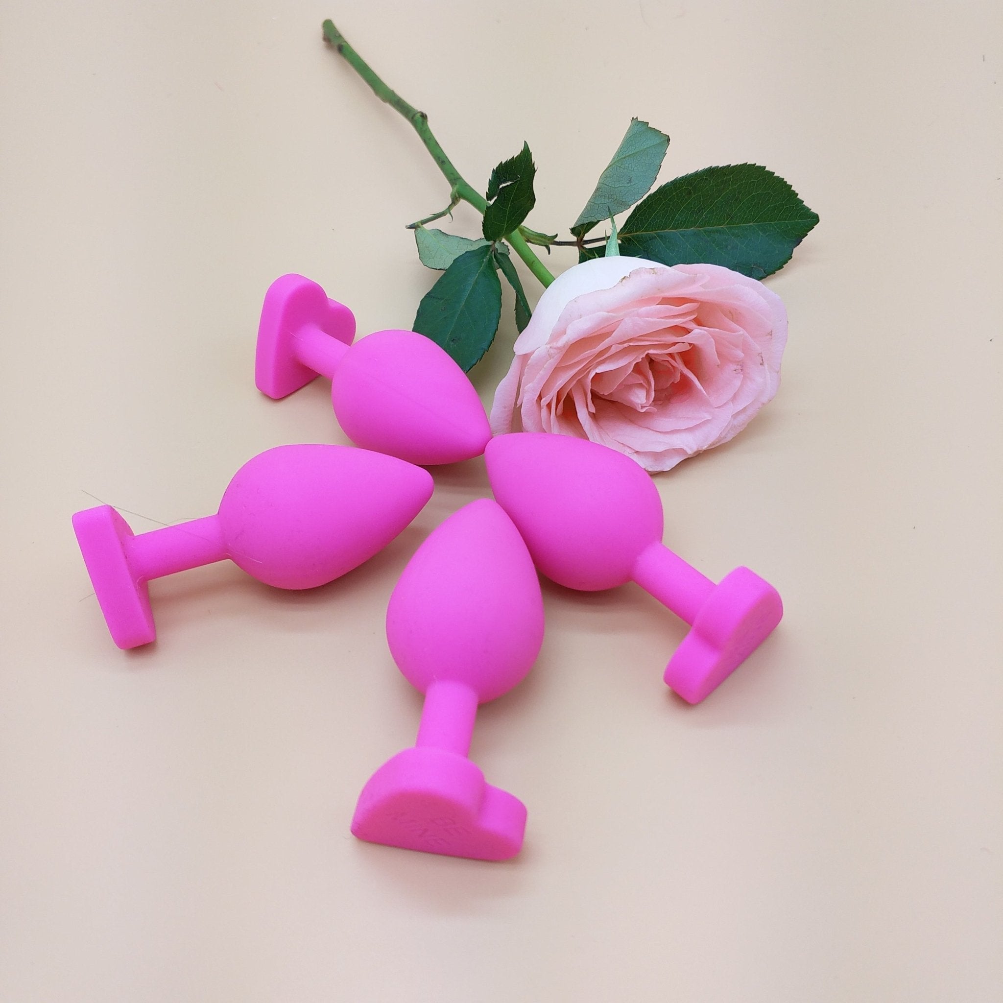 Heart Silicone Anal Plug - Lovetoys wholesales shop